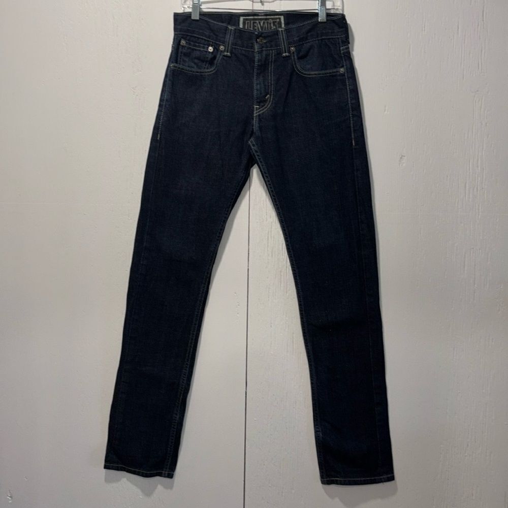 Levi’s 511 skinny jeans excellent condition men’s size 30/32 five pockets.